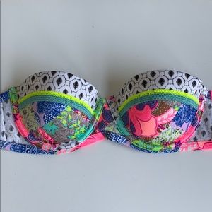 NWT Victoria’s Secret Strapless bikini top